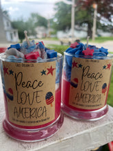 Load image into Gallery viewer, Americana whipped candle