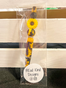 Sunflower Candle + Pen Bundle